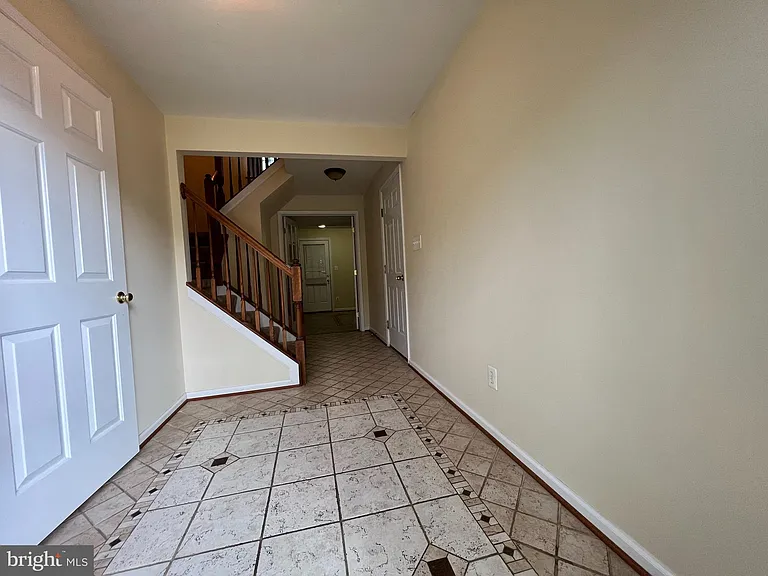10168 Elgin Way — Photo 23