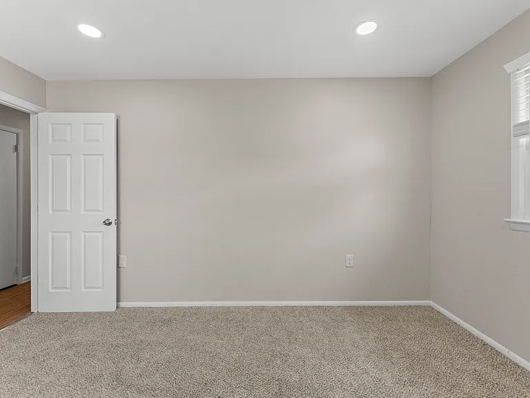 103 1st Ave #2 — Photo 8