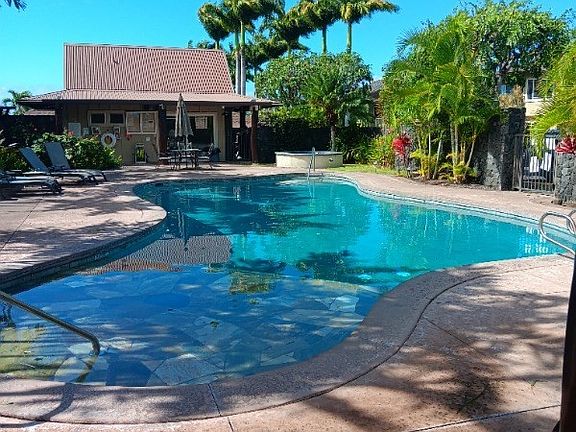4th image of 75-6025 Alii Dr APT N202