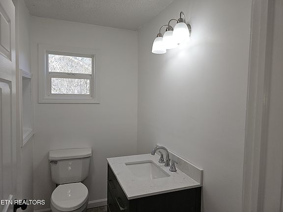 5th image of 1093 Old Bell High Rd