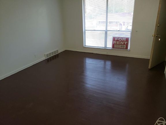 5th image of 11132 Alan Shepard Dr APT 3