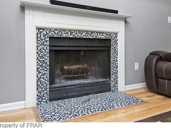 4th image of 3687 Highgate Dr
