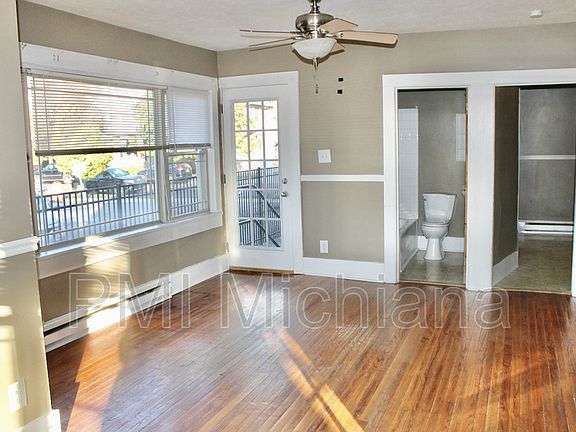 3rd image of 117 Franklin Pl