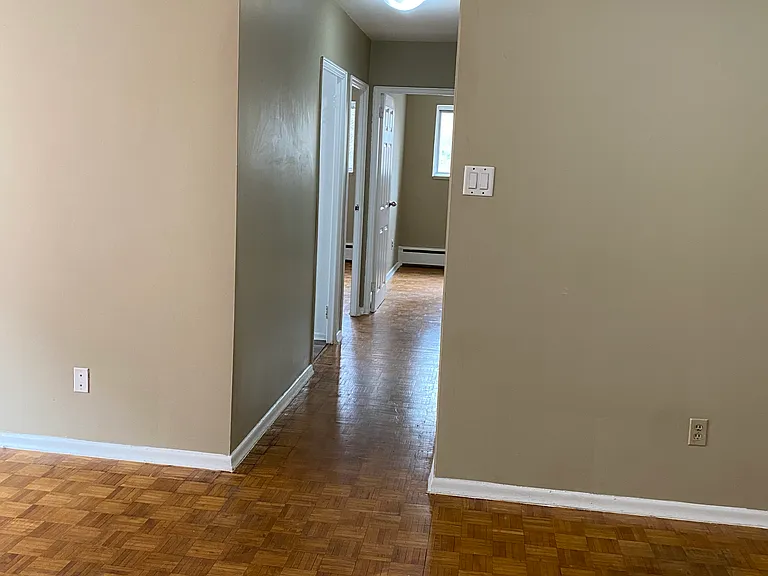 69 Cartwright St — Photo 15