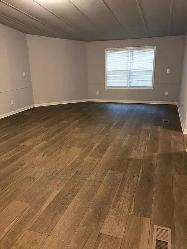 431 Acacia Drive - 1 — Photo 4