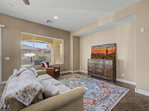 3rd image of 2637 E DOGWOOD Drive