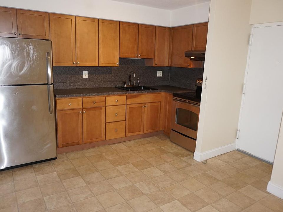 525 Crown St APT 180, Meriden, CT 06450 | Zillow