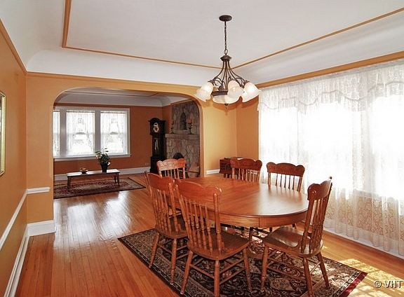 3rd image of 1712 N Newland Ave