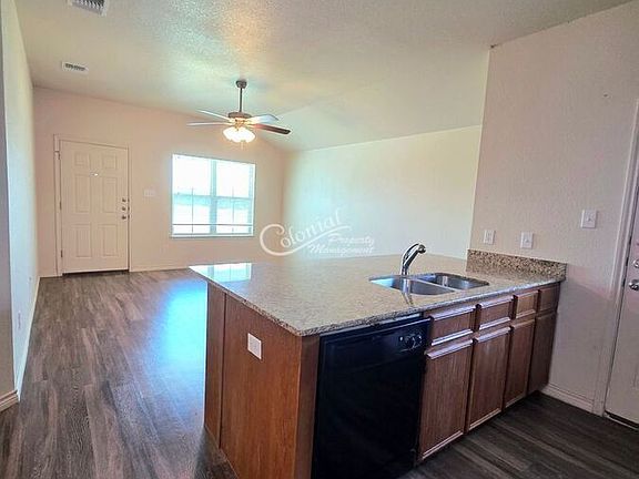 5th image of 3316 Stonewall Dr Unit B