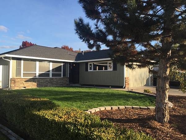 1st image of 224 Candis Dr