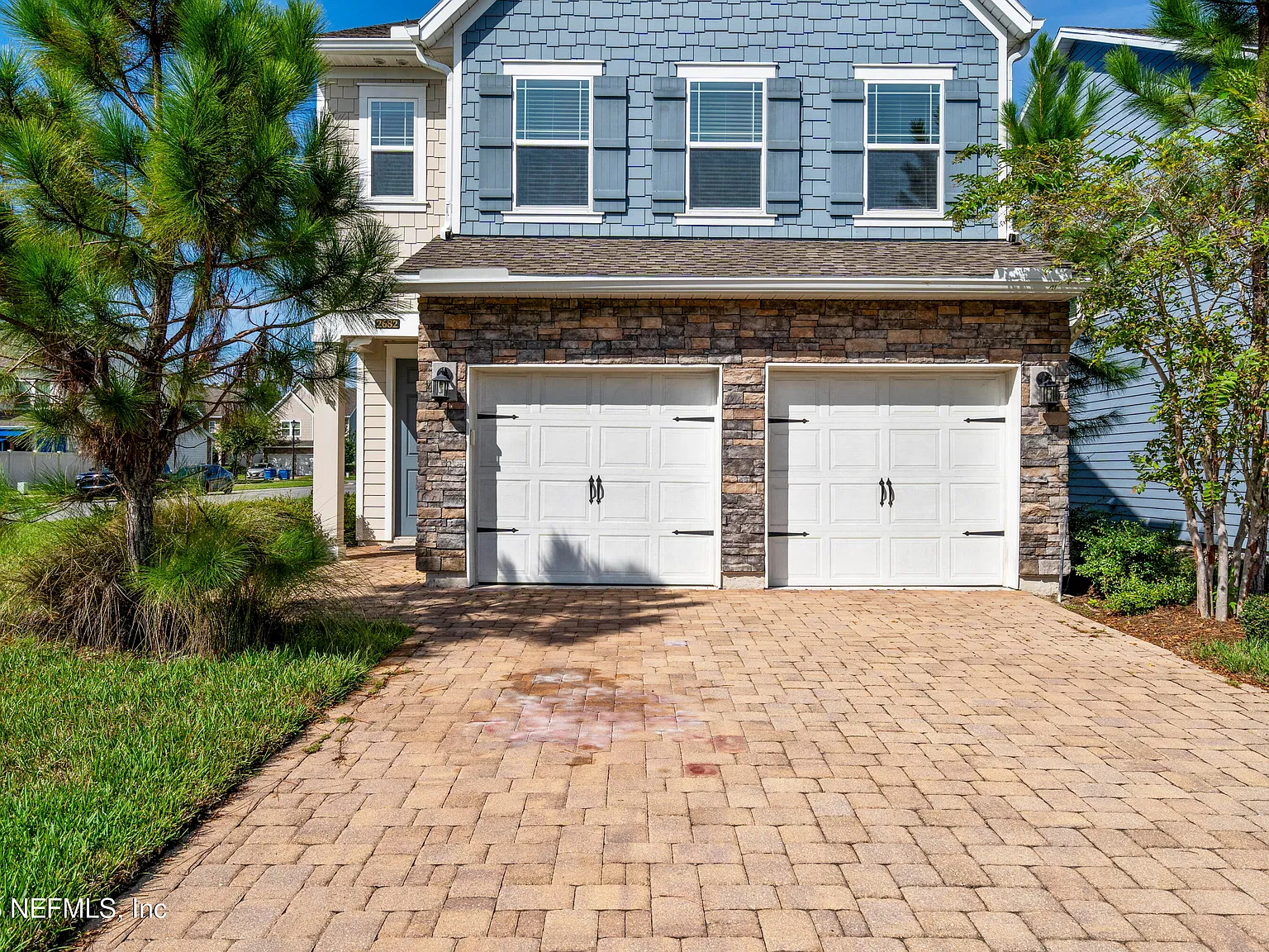 3 bed, 2.5 bath, 1910 sqft, $2,350 — Photo 3