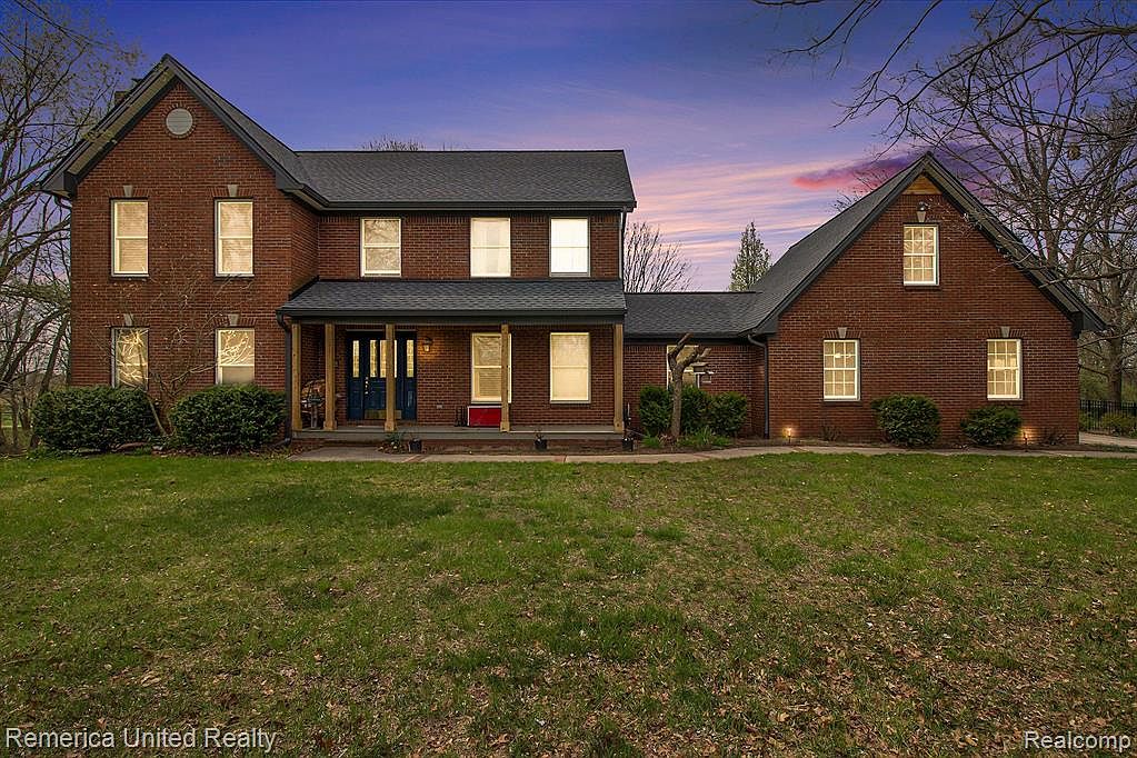 5600 Pingree Rd, Howell, MI 48843 Zillow