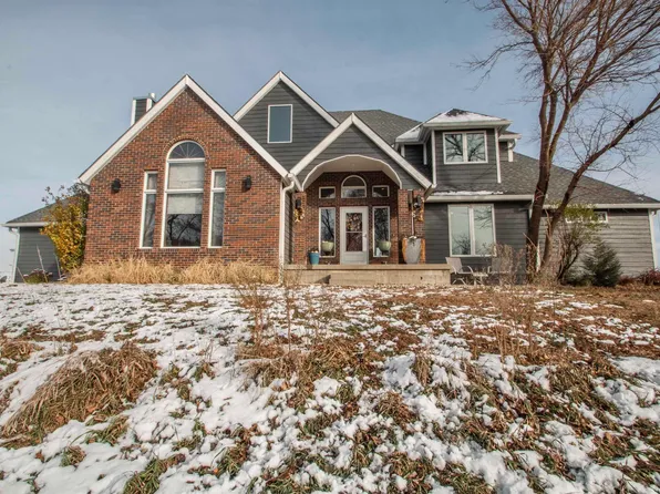 4640 Perry Way, Sioux City, IA 51104