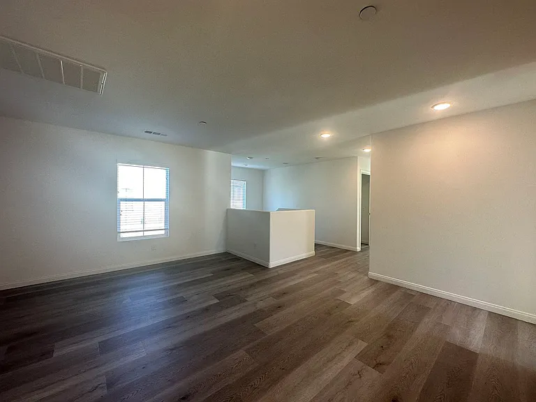 13100 Irisbend Ave — Photo 12