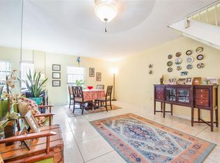 8775 Park Blvd APT 112, Miami, FL 33172