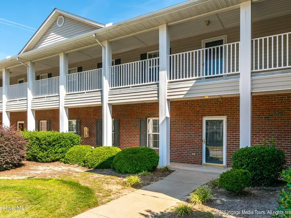 2225 Locksley Woods Drive #C, Greenville, NC 27858