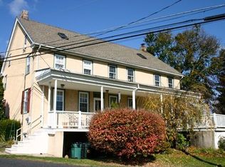 611 Moyer Rd #B, Souderton, PA 18964