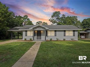 1605 Woodley Rd, Mobile, AL 36618