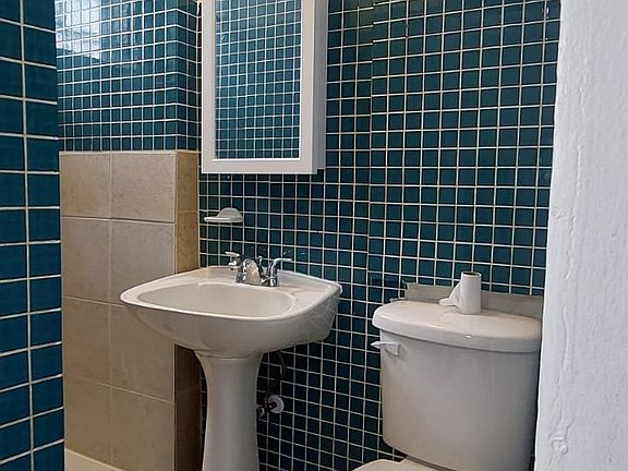 3rd image of 2543 S Saint Louis Ave #2F