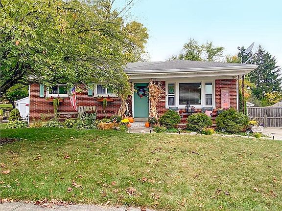 3rd image of 2613 Ferncliff Ave