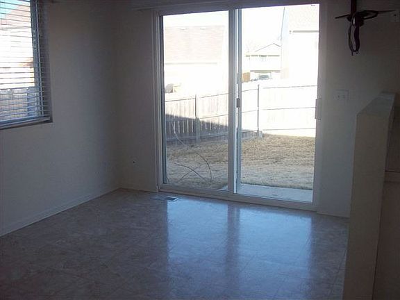5th image of 4307 N 147th Avenue Cir