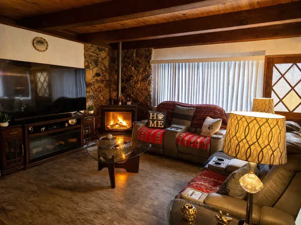 2310 Sky Meadows Ct, South Lake Tahoe, CA 96150