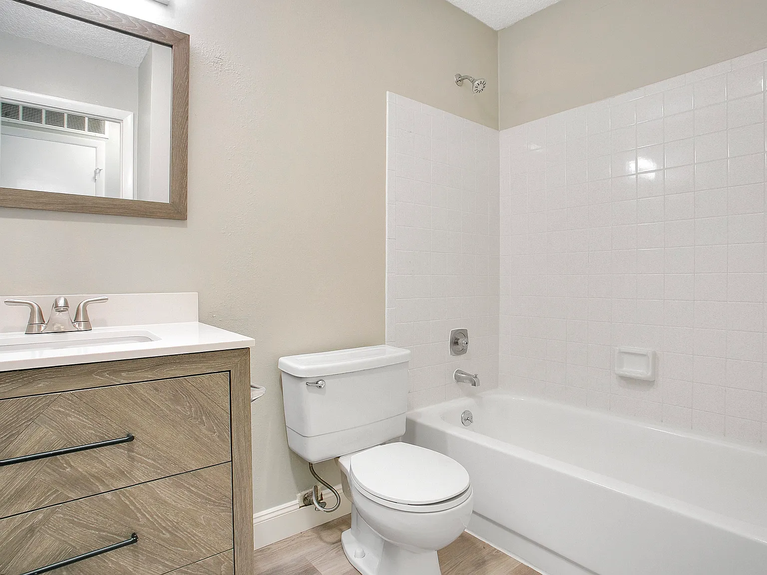 513 Fairways Lane - 1 — Photo 3