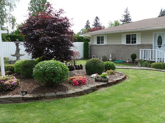 3rd image of 3016 NE 136th Ave
