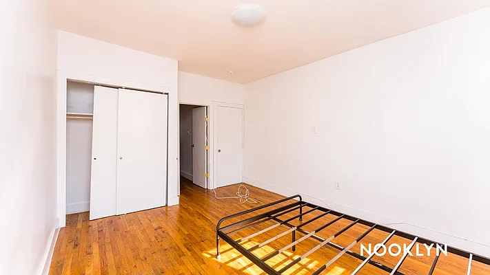 Rented by Nooklyn NYC LLC | media 47