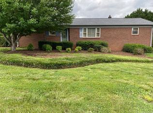 217 3rd St NE #8, Conover, NC 28613