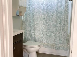 12632 John Reynolds Rd, Galveston, TX 77554