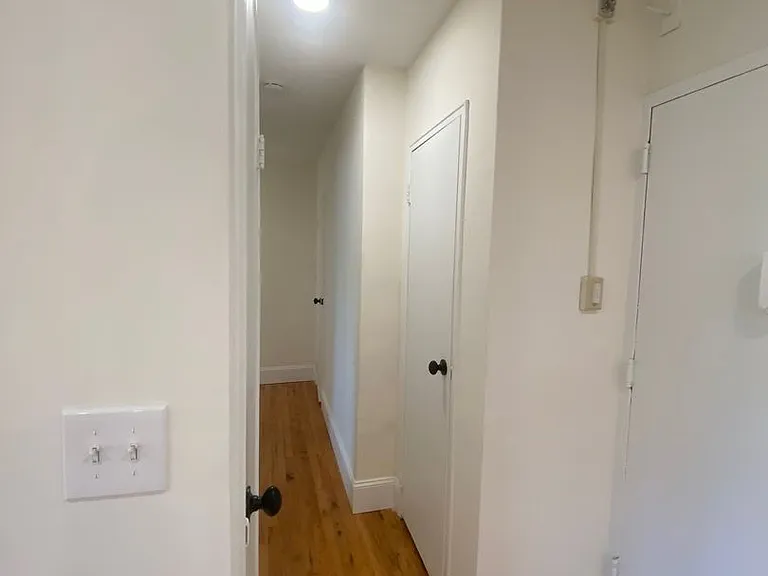 43 Cottage — Photo 25