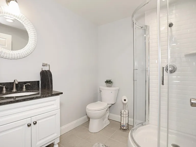 4 Masterson Ct — Photo 25
