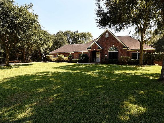 3rd image of 14211 Cally Cir
