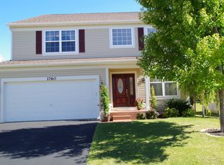 1760 Seaton Ct, Aurora, IL 60503