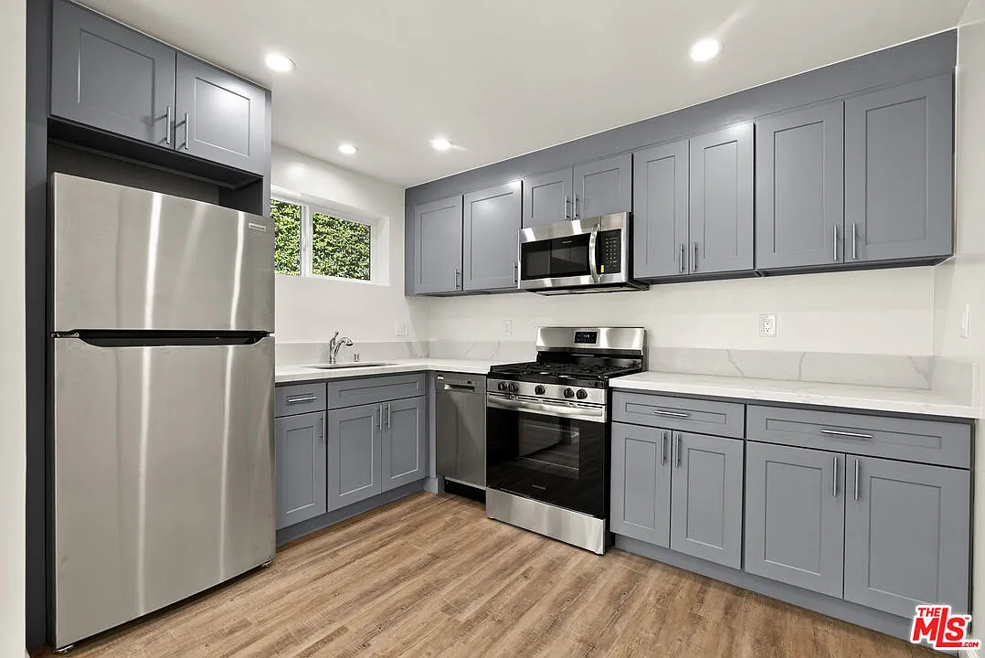 1 bed, 1.0 bath, 475 sqft, $3,450 — Photo 4
