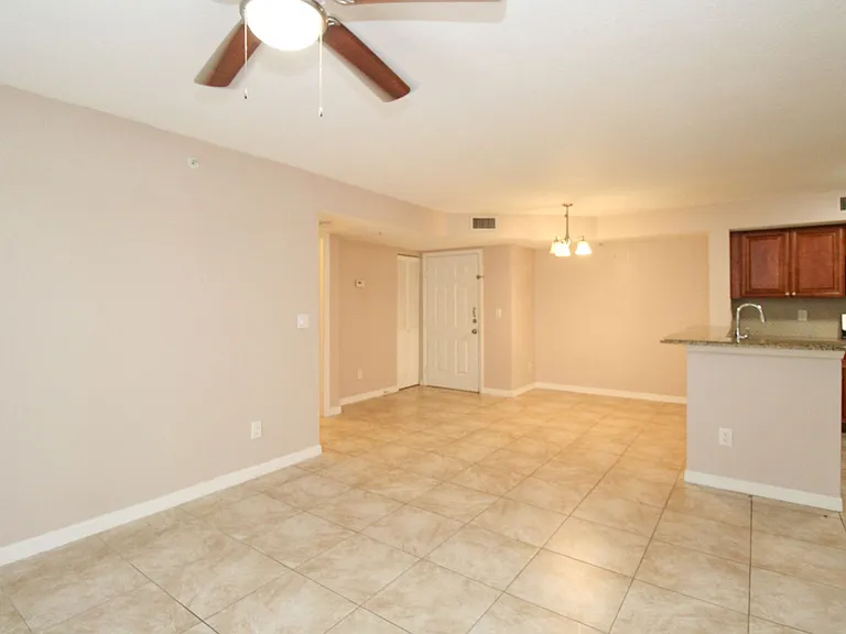 1260 Wildwood Lakes Blvd #104 — Photo 17