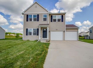 3325 Southbury Dr SE, Kentwood, MI 49512