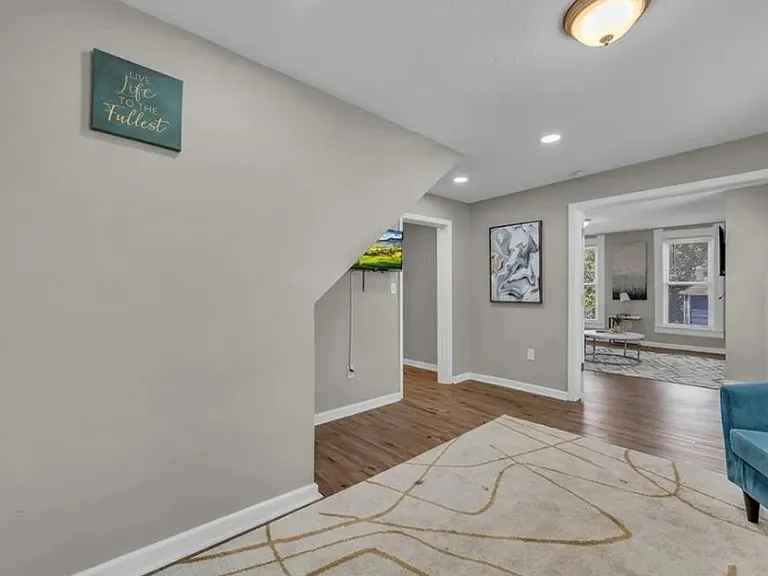 2745 Holmes St #2 — Photo 4