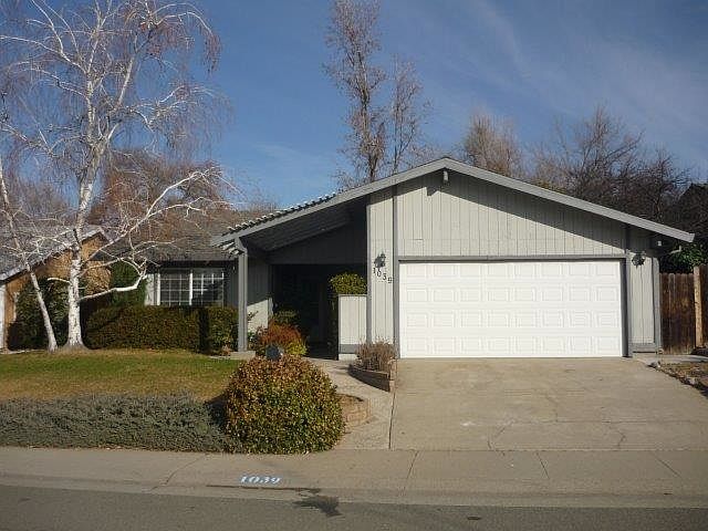 1st image of 1039 Treasure Ln