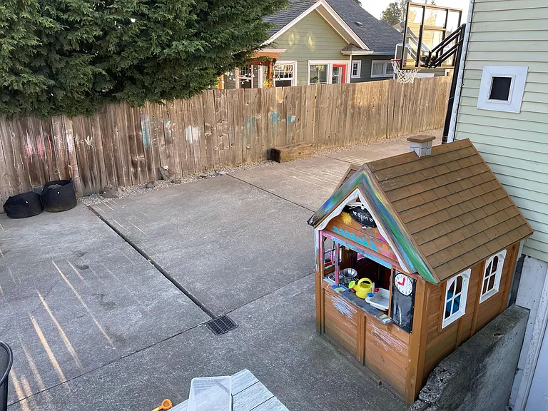 3109 S 7th St — Photo 24
