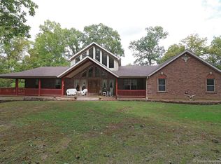 7596 Gebel Rd, Hillsboro, MO 63050