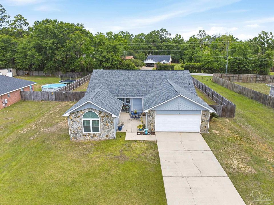 1st image of 1524 Twin Pines Cir