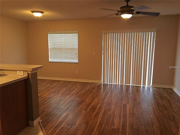3rd image of 4347 Silver Falls Dr