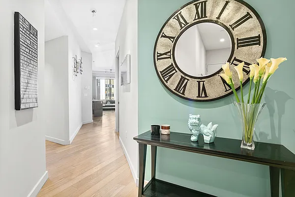 Sold by Compass | media 22