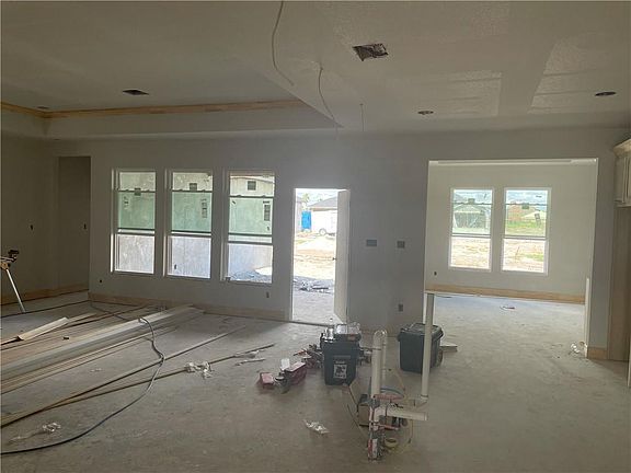 2nd image of 4113 Karo Dr