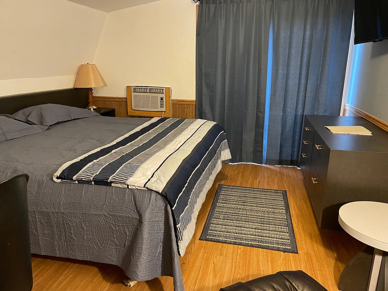 Studio, 500 sqft, $1,350 — Photo 4