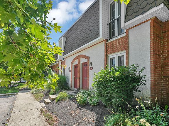 3rd image of 2795 Chateau Cir #50