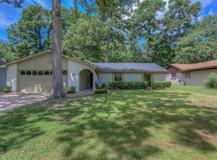8866 Hedges Dr, Shreveport, LA 71118