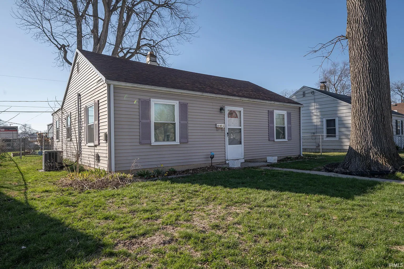 2205 S Vine St photo 1